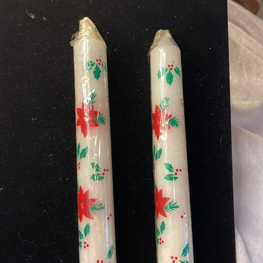 Avon Festive Holiday Taper Candles (Vtg) 2 Poinsettia decorated NIB